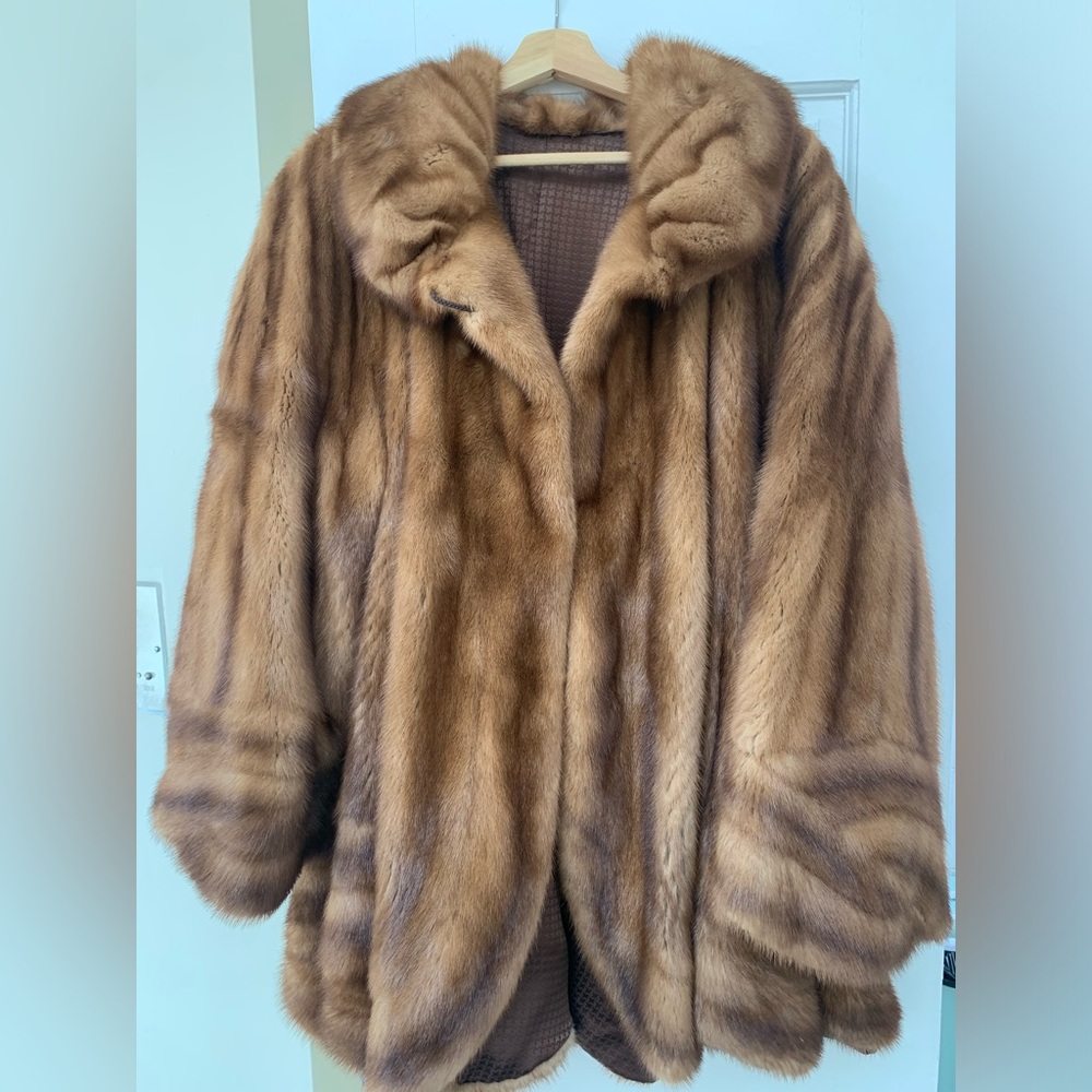 Beautiful vintage mink fur coat.